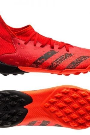 Giày bóng đá adidas